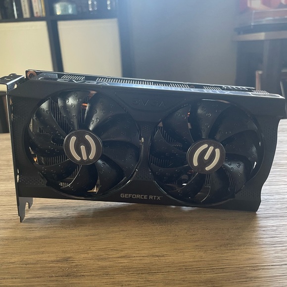 EVGA Nvidia GeForce RTX 3050 8gb XC - Picture 2 of 4
